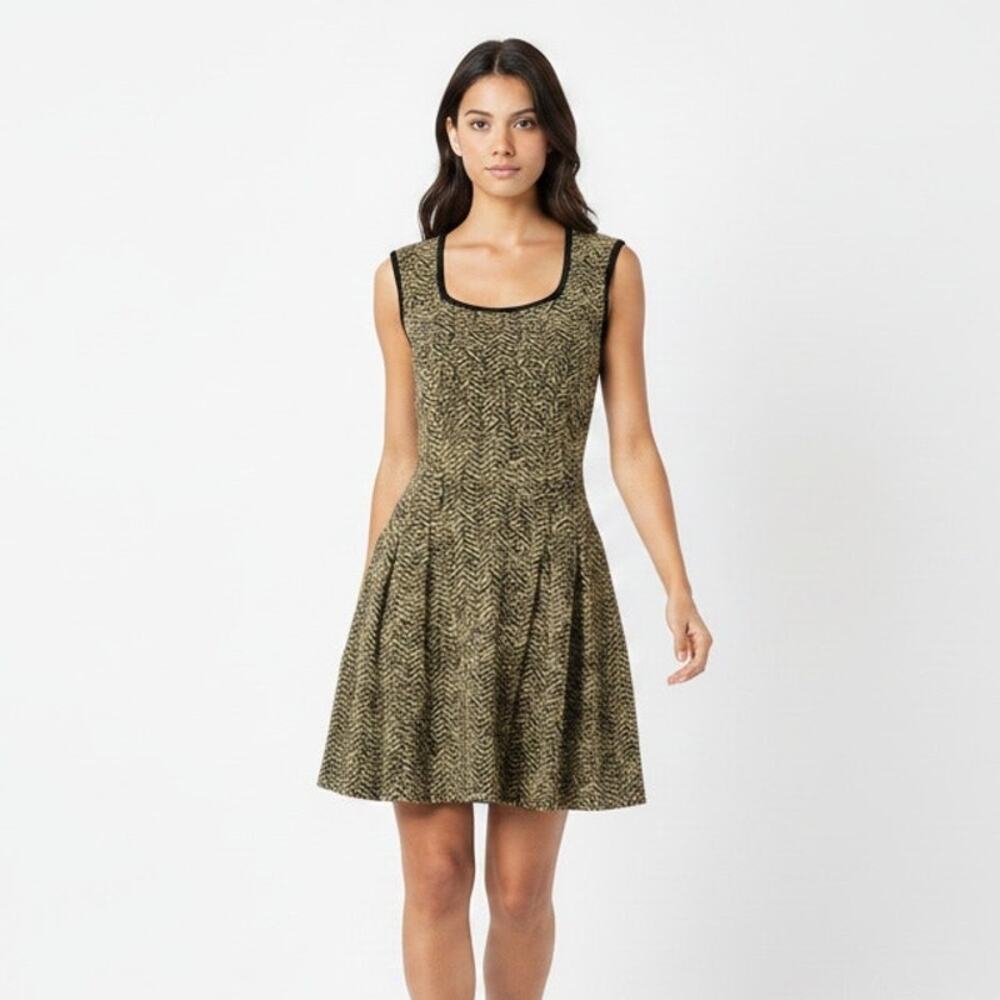 AQUA Metallic Gold Black Herringbone Knit Fit & Flare Skater Dress M
